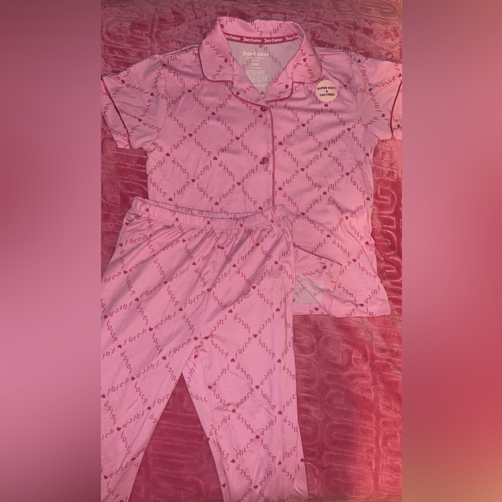 BRAND NEW !🩷JUICY COUTURE!
